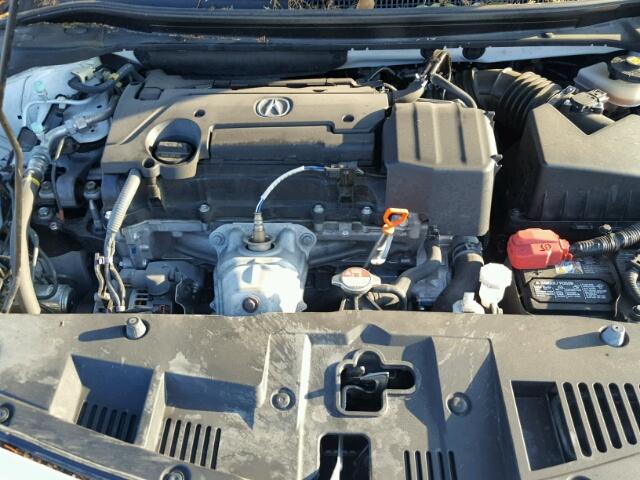 19UDE2F71GA012747 - 2016 ACURA ILX PREMIU WHITE photo 7