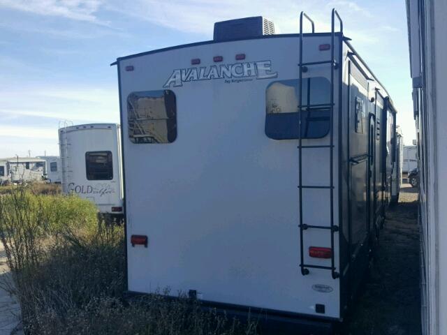 4YDF36124FE760557 - 2015 KEYSTONE AVALANCHE ბეჟი ფოტო 4