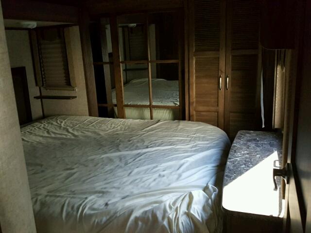 4YDF36124FE760557 - 2015 KEYSTONE AVALANCHE ბეჟი ფოტო 5