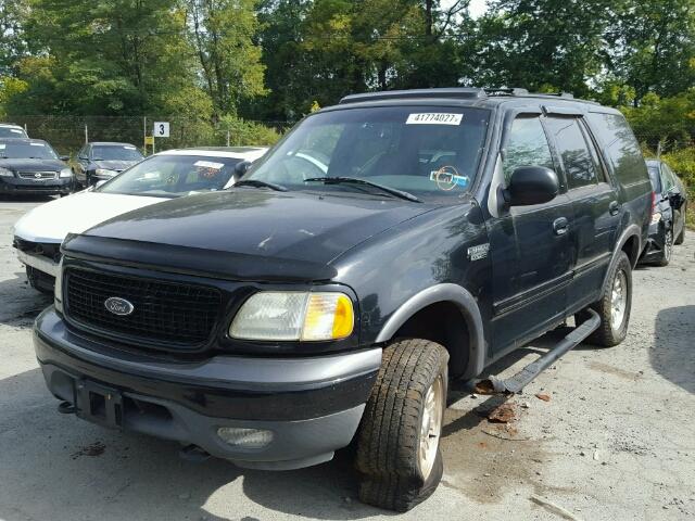 1FMFU16L22LA73003 - 2002 FORD EXPEDITION BLACK photo 2