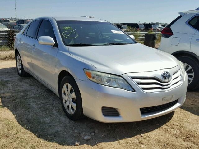 4T1BF3EK7BU738212 - 2011 TOYOTA CAMRY SILVER photo 1