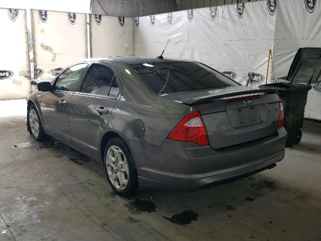 3FAHP0HAXAR377079 - 2010 FORD FUSION GRAY photo 3