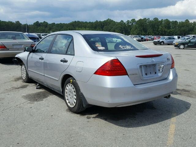 1HGCM56116A180947 - 2006 HONDA ACCORD SILVER photo 3