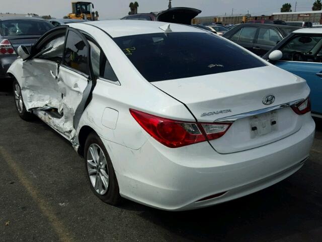 5NPEB4AC3CH459255 - 2012 HYUNDAI SONATA GLS WHITE photo 3