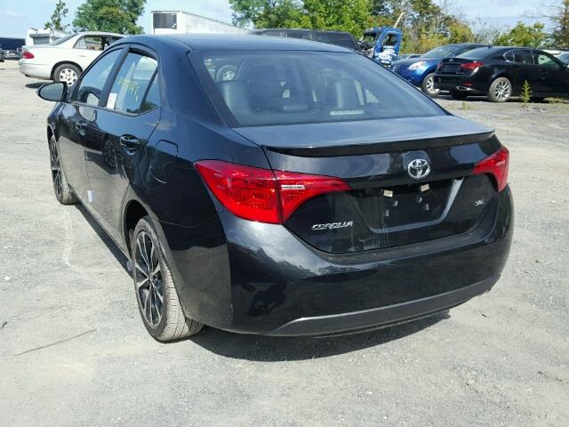 5YFBURHE3HP670242 - 2017 TOYOTA COROLLA BLACK photo 3