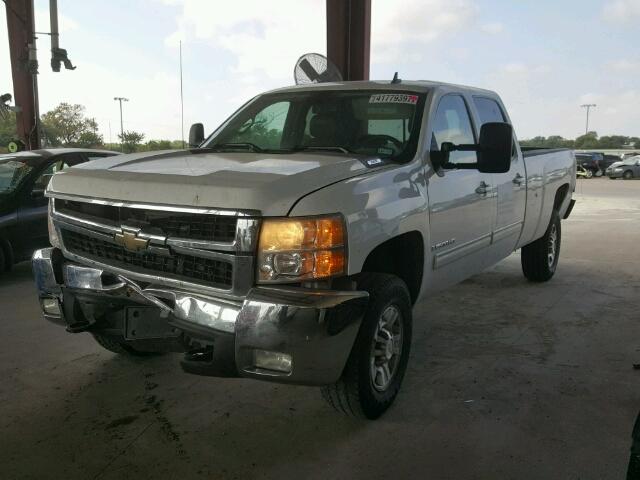 1GBHK63K99F122612 - 2009 CHEVROLET SILVERADO WHITE photo 2