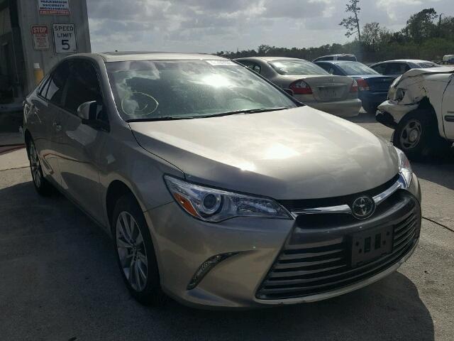 4T1BF1FK2HU779603 - 2017 TOYOTA CAMRY LE 米色 照片 1