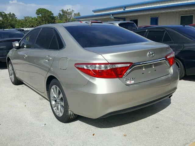 4T1BF1FK2HU779603 - 2017 TOYOTA CAMRY LE 米色 照片 3