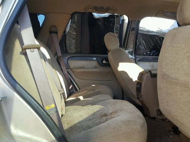 1GKDT13SX42328987 - 2004 GMC ENVOY TAN photo 6