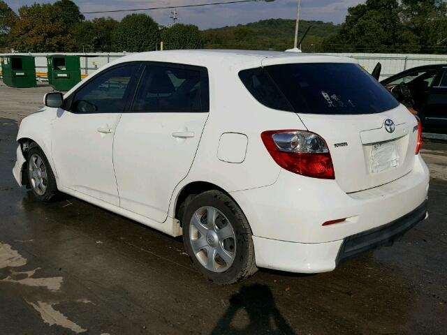 2T1KU4EE8AC257357 - 2010 TOYOTA COROLLA MA WHITE photo 3