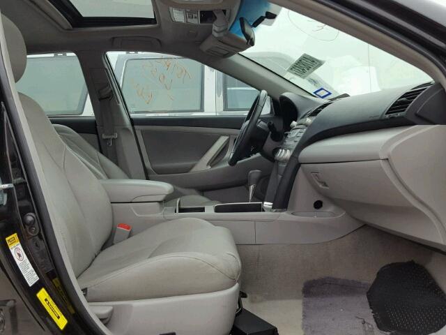 4T1BF3EK3BU170802 - 2011 TOYOTA CAMRY BASE BLACK photo 5