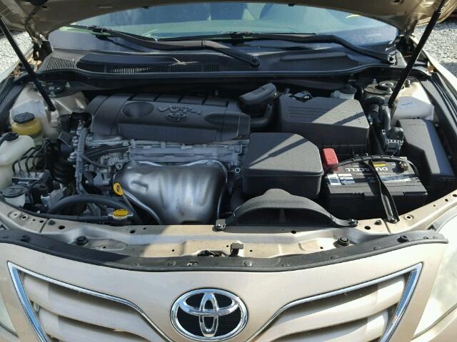 4T1BF3EK4BU128042 - 2011 TOYOTA CAMRY GOLD photo 7