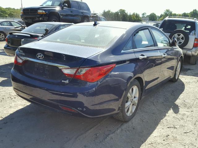 5NPEC4AC0DH577343 - 2013 HYUNDAI SONATA SE BLUE photo 4