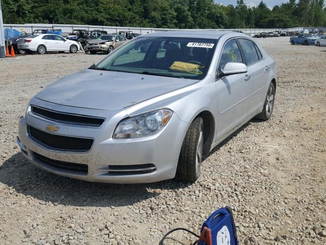 1G1ZC5E01CF385129 - 2012 CHEVROLET MALIBU 1LT SILVER photo 2