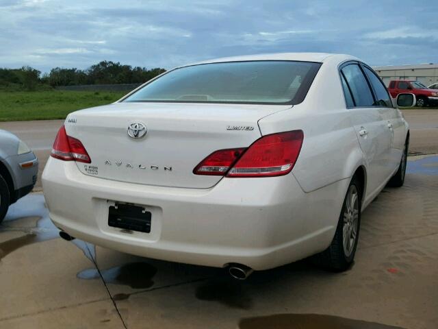 4T1BK36B27U236452 - 2007 TOYOTA AVALON XL WHITE photo 4