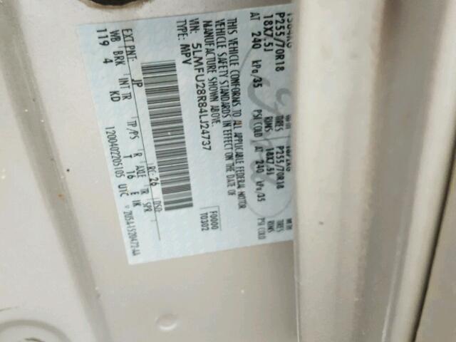 5LMFU28R84LJ24737 - 2004 LINCOLN NAVIGATOR ვერცხლისფერი ფოტო 10