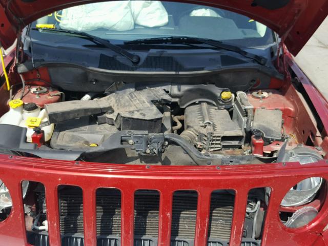 1J8FF48W98D560167 - 2008 JEEP PATRIOT LI RED photo 7