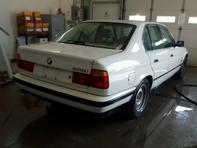 WBAHD6328RGK45332 - 1994 BMW 525 I AUTO WHITE photo 4