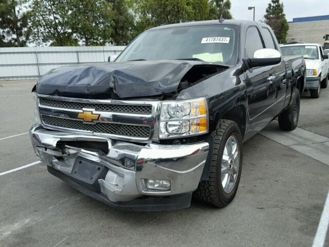 1GCRCSE03DZ193359 - 2013 CHEVROLET SILVERADO BLACK photo 2