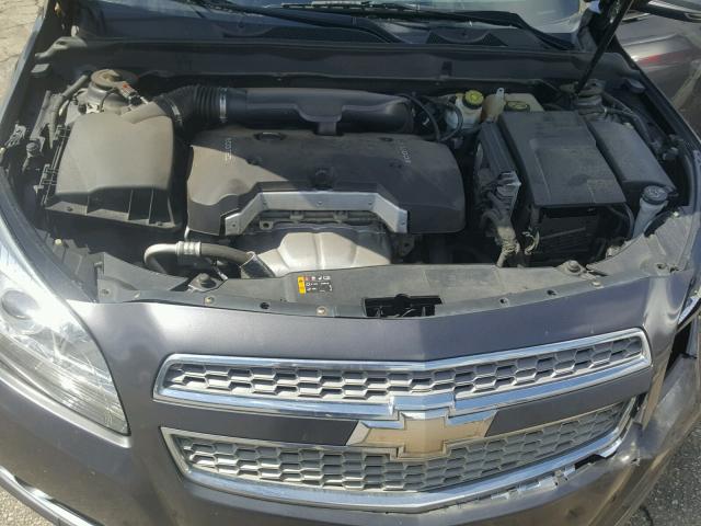 1G11H5SA8DF286692 - 2013 CHEVROLET MALIBU LTZ 灰色 照片 7
