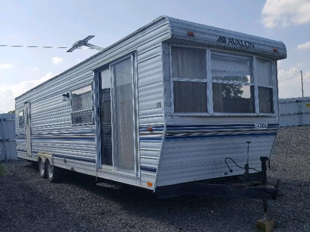 1A0R3520XN1001372 - 1992 AVAL CAMPER WHITE photo 1