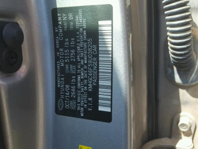 KMHGC46F59U038205 - 2009 HYUNDAI GENESIS 4. SILVER photo 10