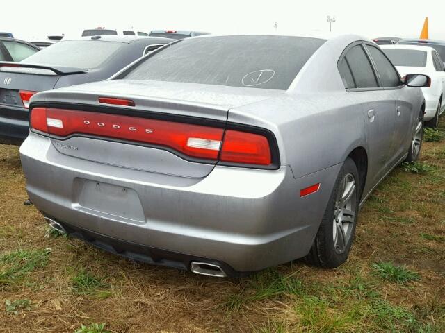 2C3CDXBG1DH719896 - 2013 DODGE CHARGER SILVER photo 4