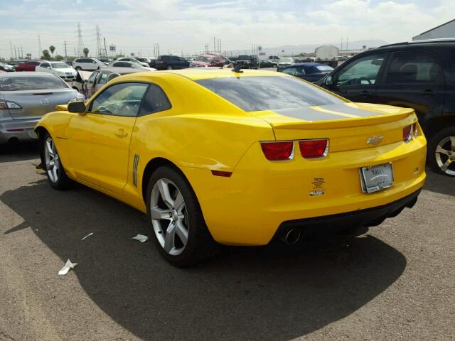 2G1FK1EJ9A9114509 - 2010 CHEVROLET CAMARO YELLOW photo 3