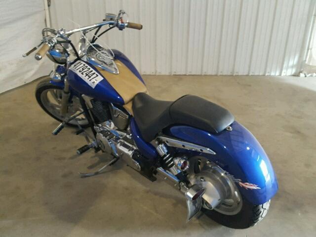 1HFSC55015A103683 - 2005 HONDA VTX1300 BLUE photo 3