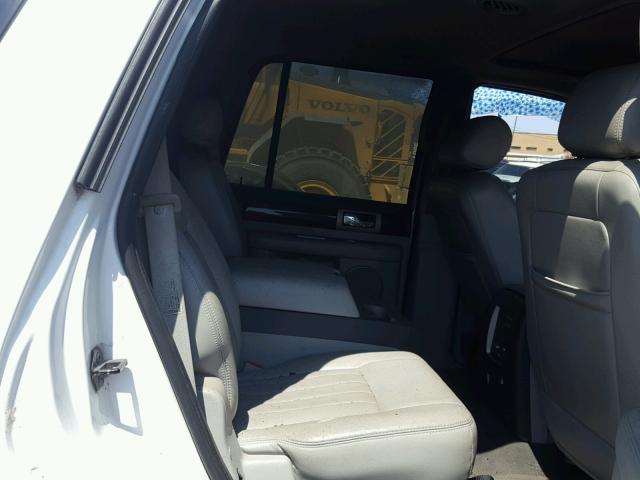 5LMFU27R74LJ09115 - 2004 LINCOLN NAVIGATOR WHITE photo 6