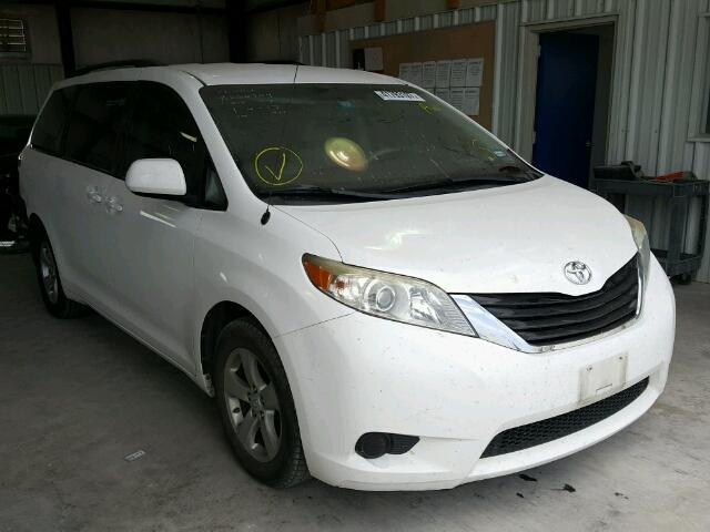 5TDKK3DCXCS221874 - 2012 TOYOTA SIENNA LE WHITE photo 1