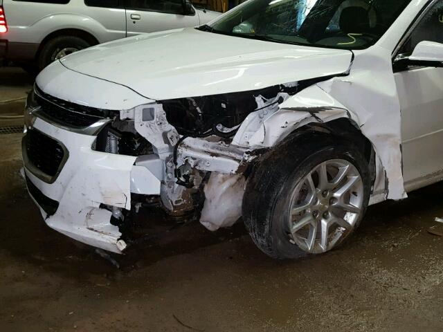 1G11C5SLXFU112055 - 2015 CHEVROLET MALIBU 1LT თეთრი ფოტო 9