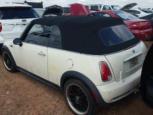 WMWRH33576TK58951 - 2006 MINI COOPER S WHITE photo 3