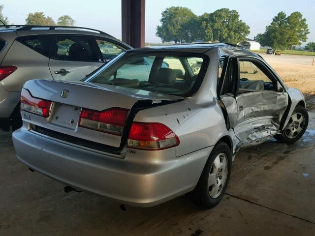 1HGCG165X2A006789 - 2002 HONDA ACCORD EX SILVER photo 4