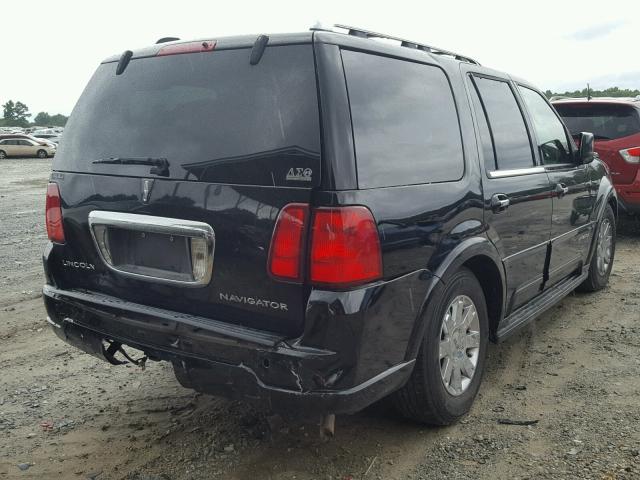 5LMFU27R14LJ01544 - 2004 LINCOLN NAVIGATOR შავი ფოტო 4
