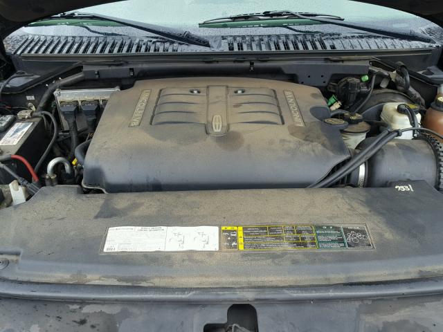 5LMFU27R14LJ01544 - 2004 LINCOLN NAVIGATOR შავი ფოტო 7