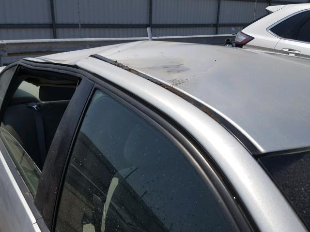 1G1ZT52815F329981 - 2005 CHEVROLET MALIBU LS Gümüş foto 9