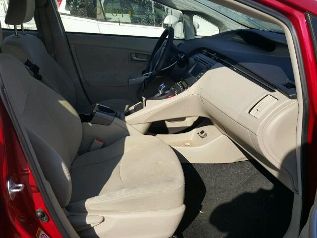 JTDKN3DU3E0361643 - 2014 TOYOTA PRIUS 红色 照片 5