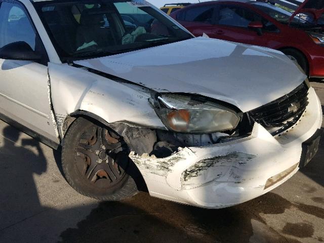 1G1ZS58N37F271701 - 2007 CHEVROLET MALIBU LS WHITE photo 9