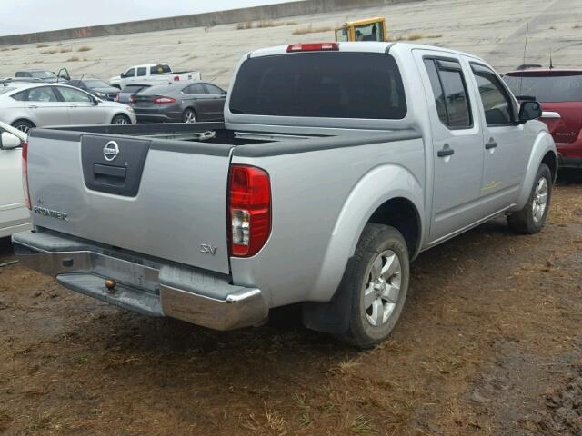 1N6AD0ER5CC418862 - 2012 NISSAN FRONTIER SILVER photo 4