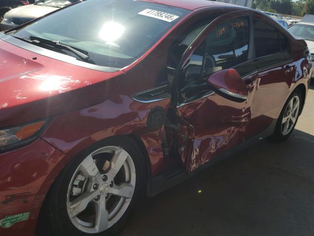 1G1RC6E4XFU125904 - 2015 CHEVROLET VOLT RED photo 9