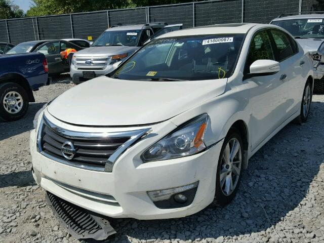 1N4AL3AP8DC295237 - 2013 NISSAN ALTIMA 2.5 WHITE photo 2