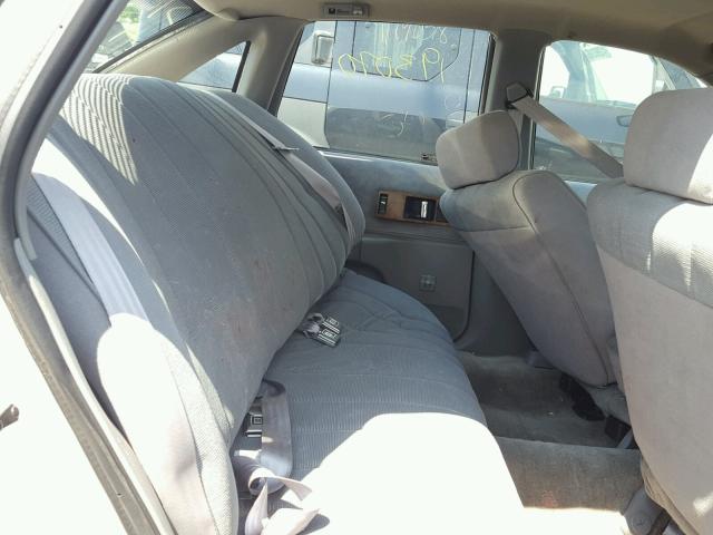 1G1BL53EXPR105468 - 1993 CHEVROLET CAPRICE CL WHITE photo 6