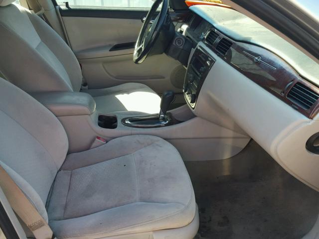 2G1WG5EK7B1131925 - 2011 CHEVROLET IMPALA LT Сріблястий фото 5