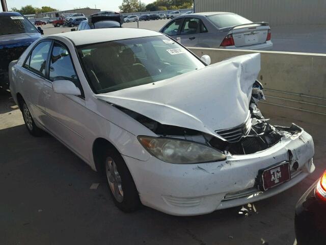 4T1BE32K35U627345 - 2005 TOYOTA CAMRY LE WHITE photo 1