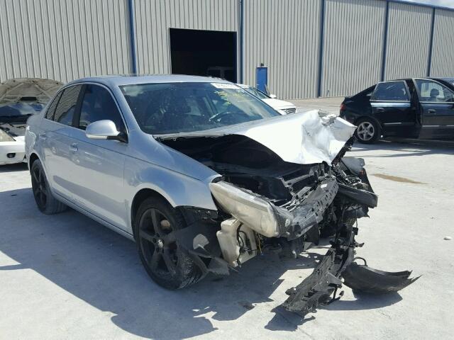 3VWRM71K58M056008 - 2008 VOLKSWAGEN JETTA SE 银色 照片 1