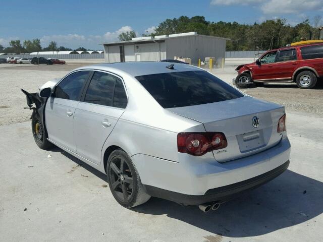3VWRM71K58M056008 - 2008 VOLKSWAGEN JETTA SE 银色 照片 3