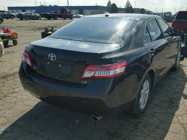 4T1BF3EK8BU225907 - 2011 TOYOTA CAMRY BLACK photo 4