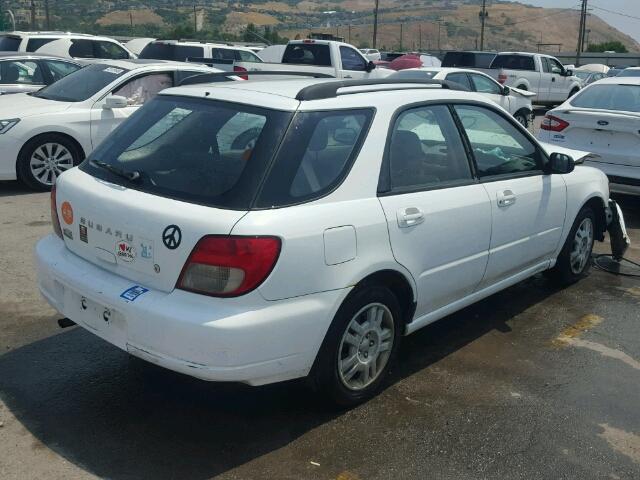 JF1GG65532H831276 - 2002 SUBARU IMPREZA TS WHITE photo 4