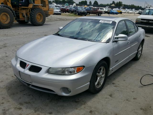 1G2WR52172F154860 - 2002 PONTIAC GRAND PRIX SILVER photo 2